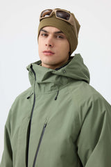 Men's White Face Vented Multi-pocket Fully Waterproof Snow Jacket