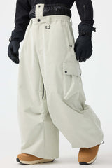 Pantalones de nieve holgados de pana suave estructurada en color blanco roto para hombre 